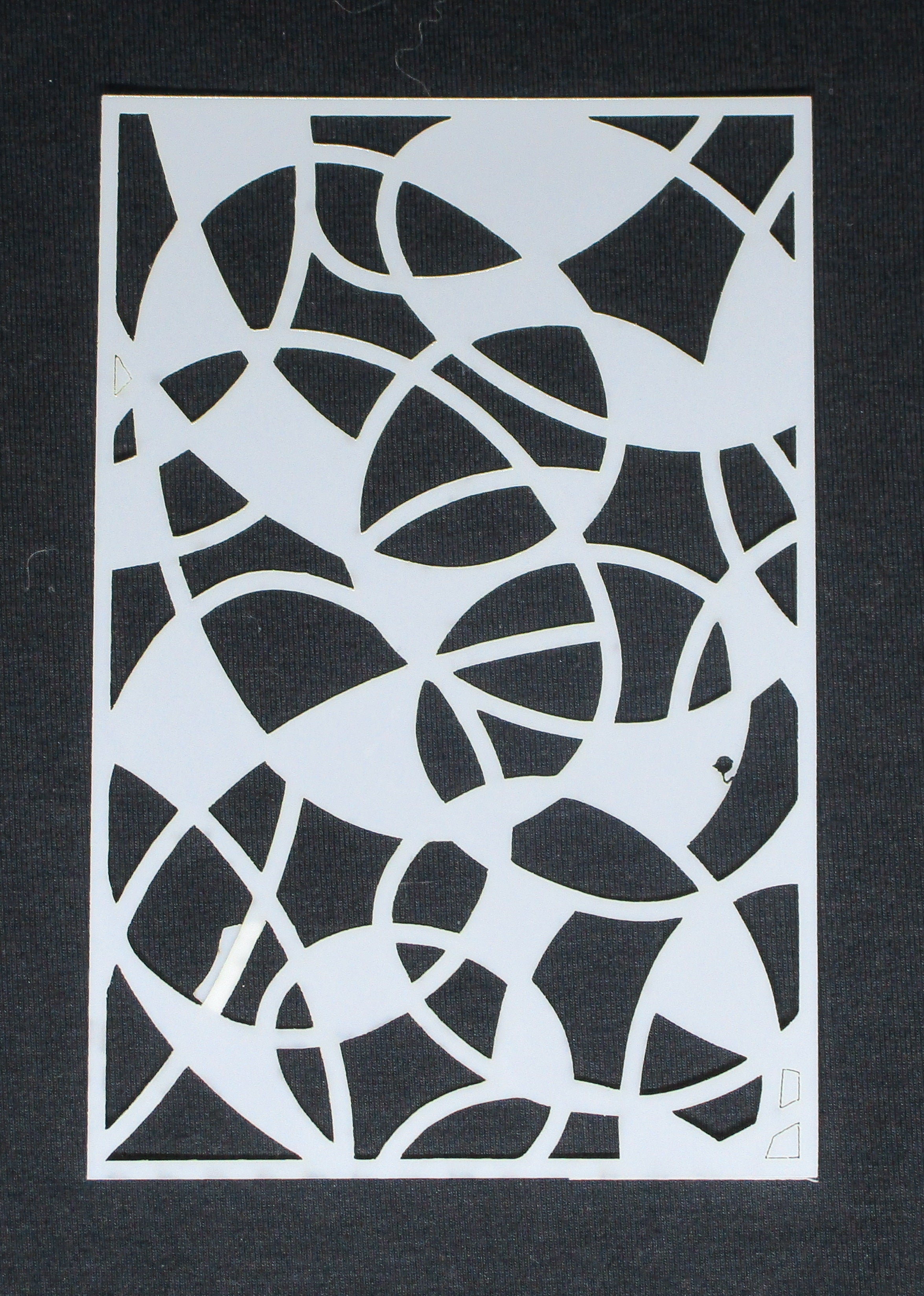Stencil 6 x 4 Overlapping Circles