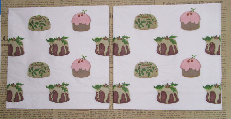 Paper Napkins (Pack of 2) Plum Puddings with Holly Yummy