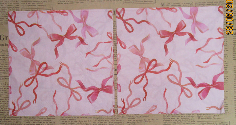Paper Napkins (Pack of 2) Red and Pink Ribbon Bows