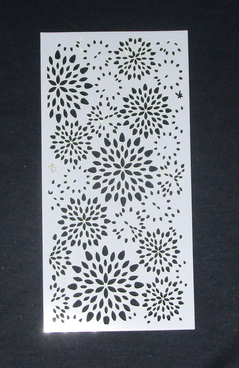 Stencil 4 x 8 Medium flowers Destressed