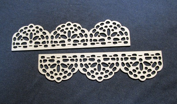 Chipboard Scalloped Lace
