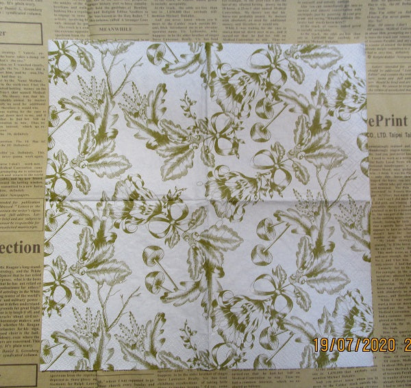 Paper Napkins (Pack of 3) Gold Leaves Ribbons and Acorns.