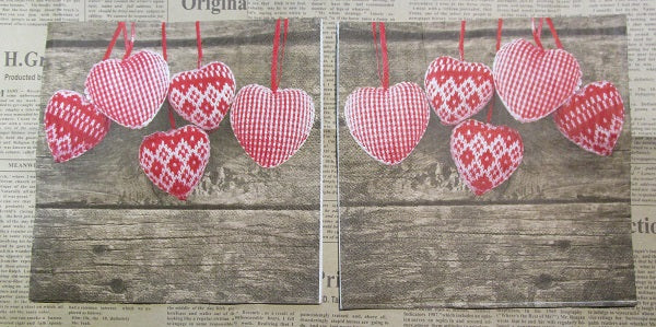 Paper Napkins (Pack of 2) Christmas Hearts Sewn Knitted on Wood Grain