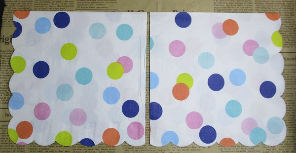 Paper Napkins (Pack of 2) Coloured Spots Scallop Edge