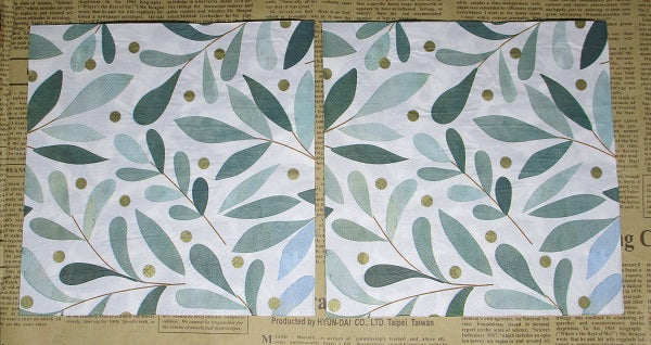 Paper Napkins (Pack of 2) Christmas Mistle Toe Green Foliage Gum Leaves