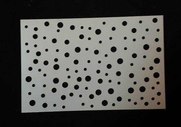 Stencil 6x4inch Lots of Spots