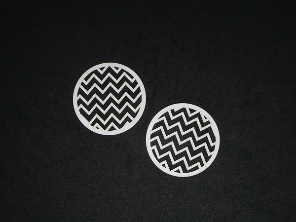 White Mixed Media Cardstock Circle Zig Zag Large.